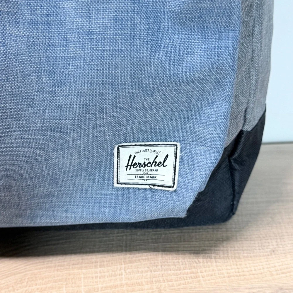 Herschel Supply Co Pop Quiz Backpack Unisex Medium Grey Blue Laptop Sleeve